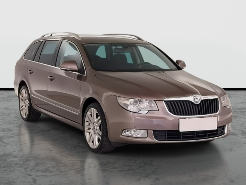 Škoda Superb, 2010