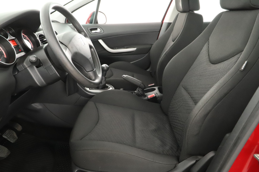 Peugeot 308, 2009
