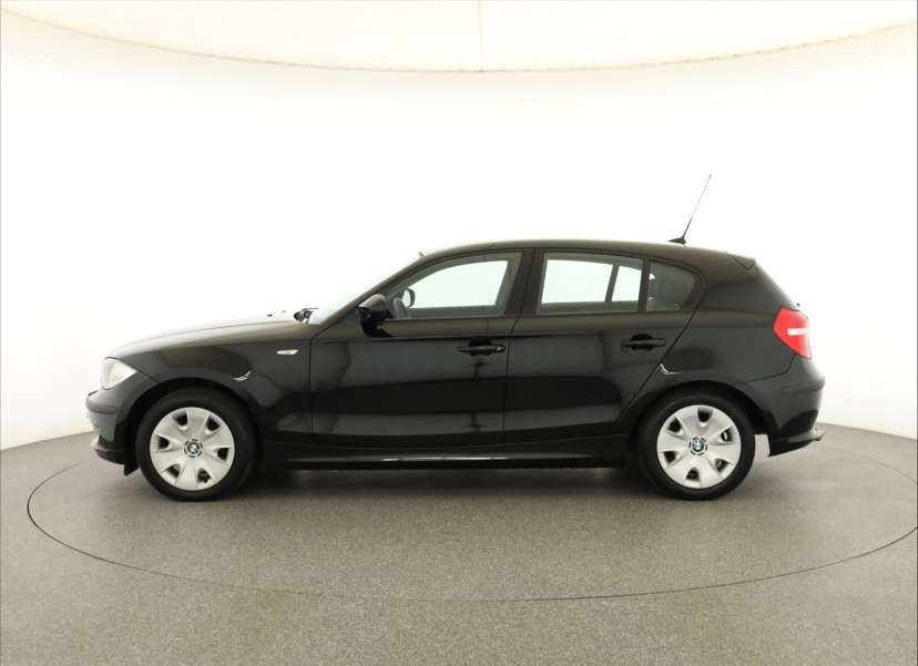 BMW 1, 2010