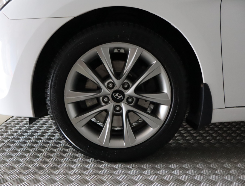 Hyundai i40, 2014