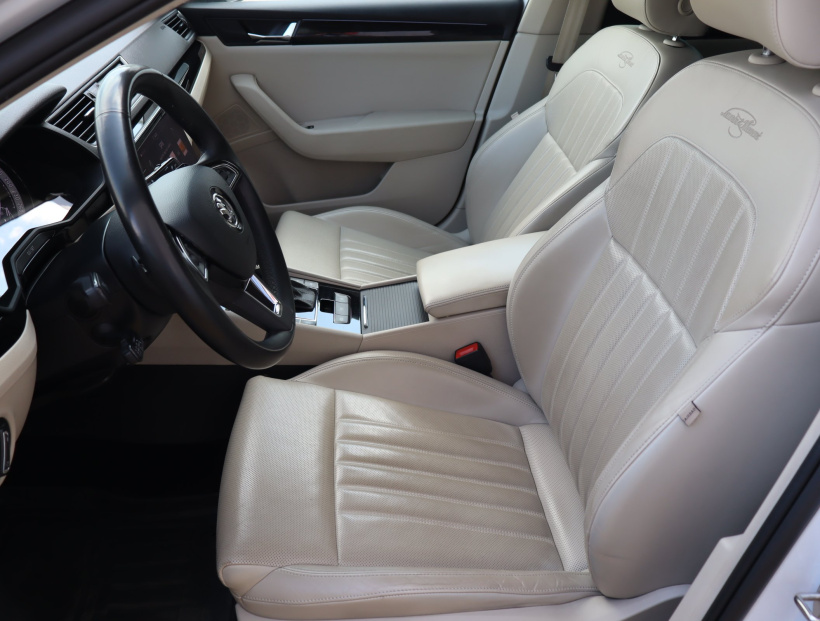 Škoda Superb, 2017