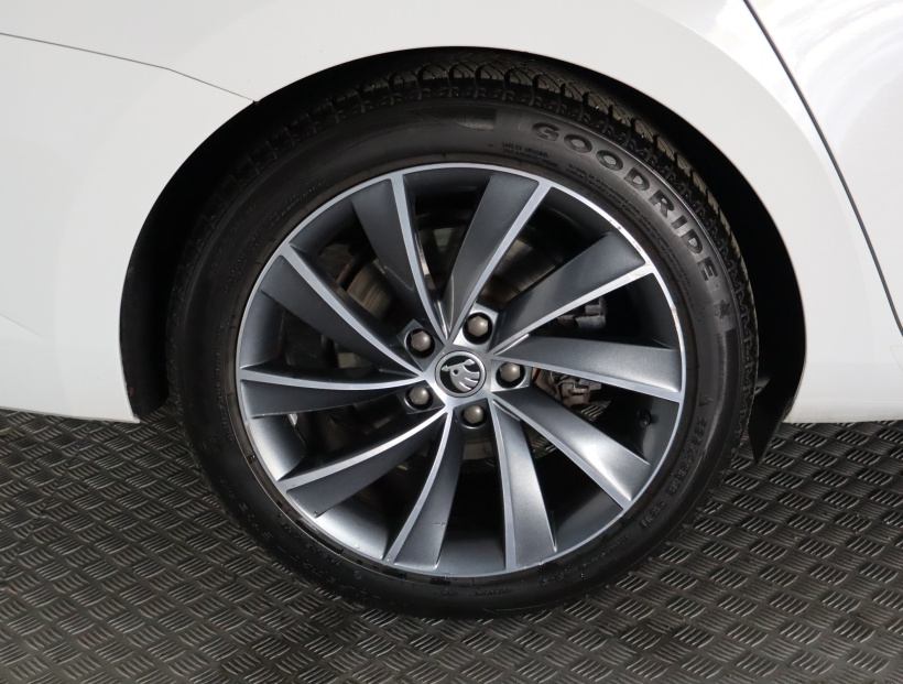 Škoda Superb, 2017