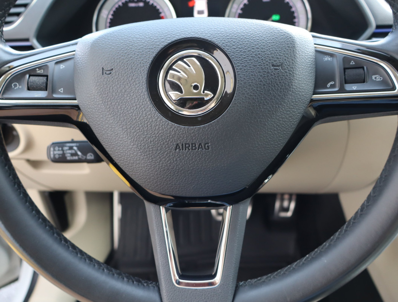 Škoda Superb, 2017