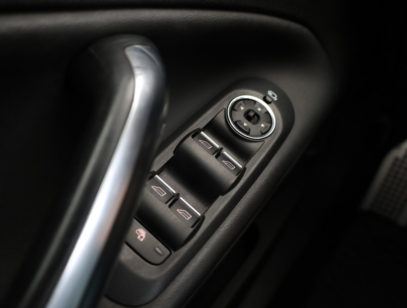 Ford Mondeo, 2013