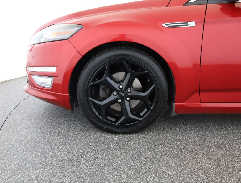 Ford Mondeo, 2013