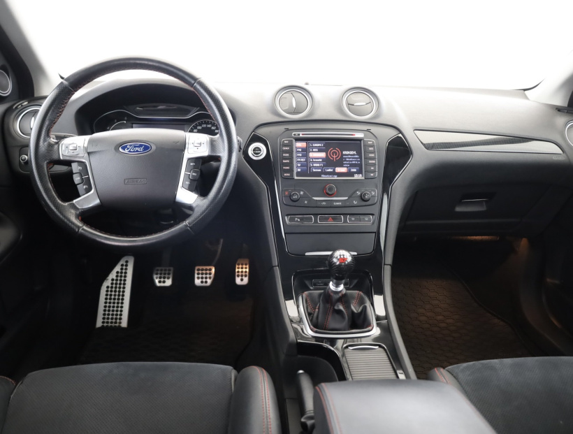 Ford Mondeo, 2013