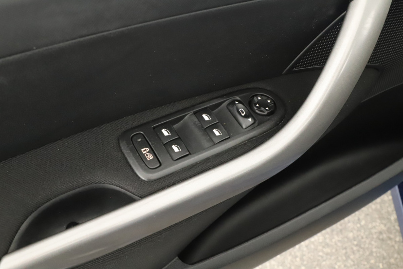Peugeot 308, 2008