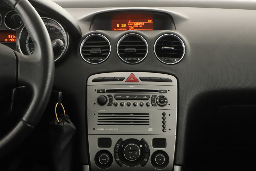 Peugeot 308, 2008