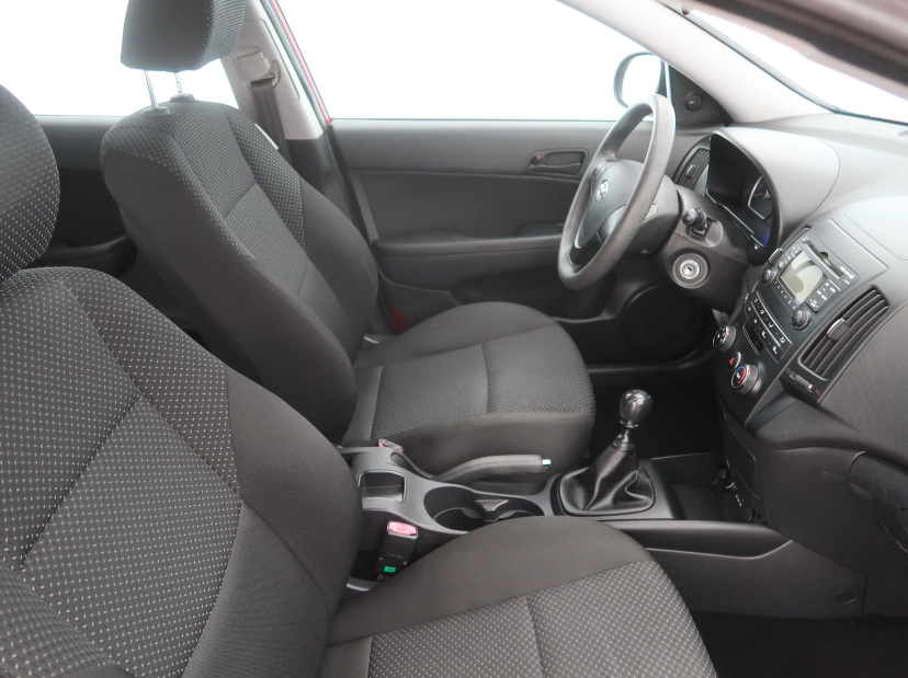 Hyundai i30, 2010