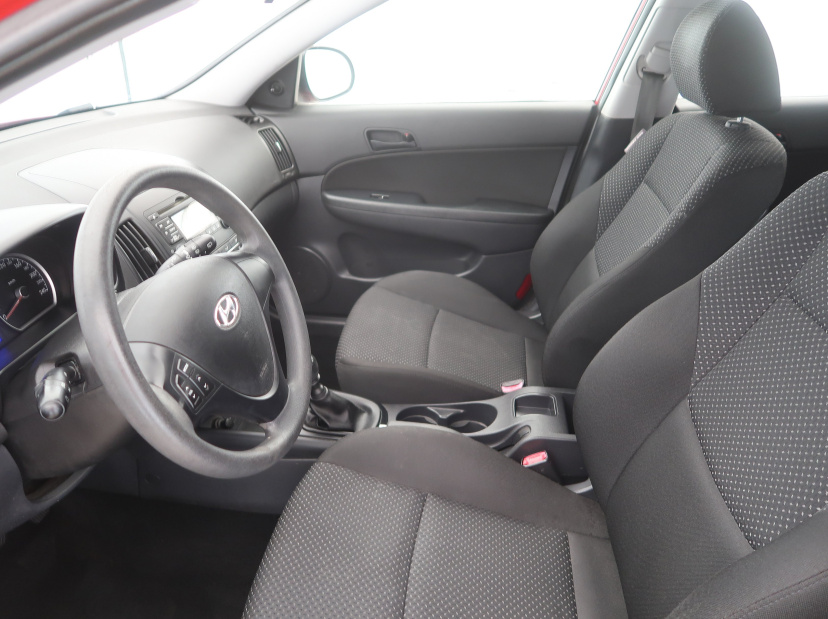 Hyundai i30, 2010