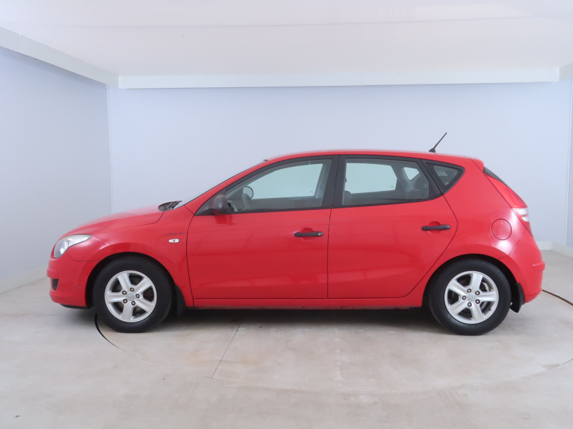 Hyundai i30, 2010