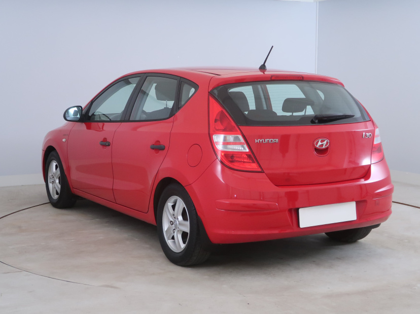 Hyundai i30, 2010
