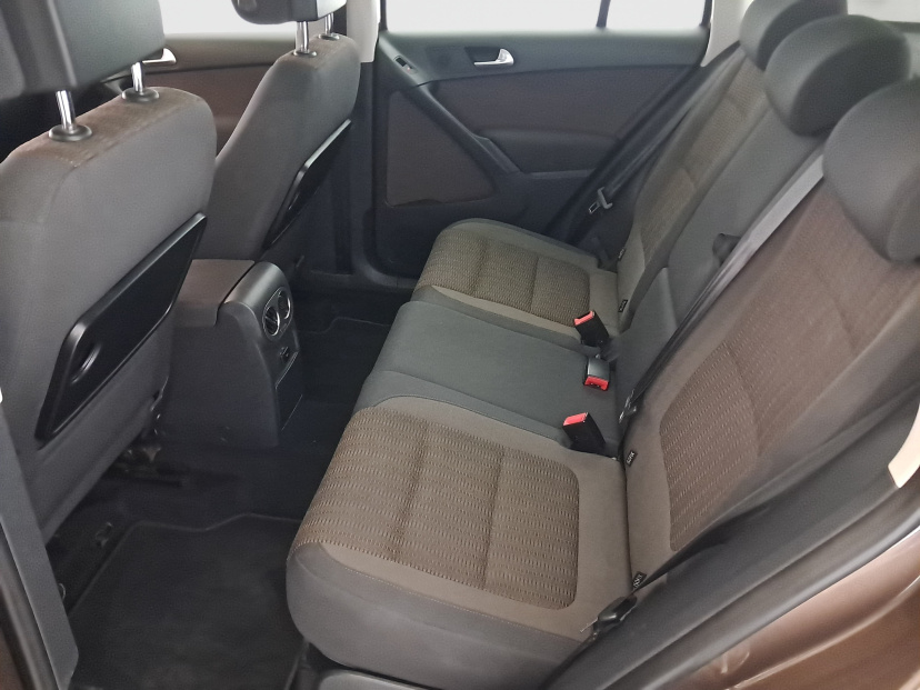 Volkswagen Tiguan, 2012