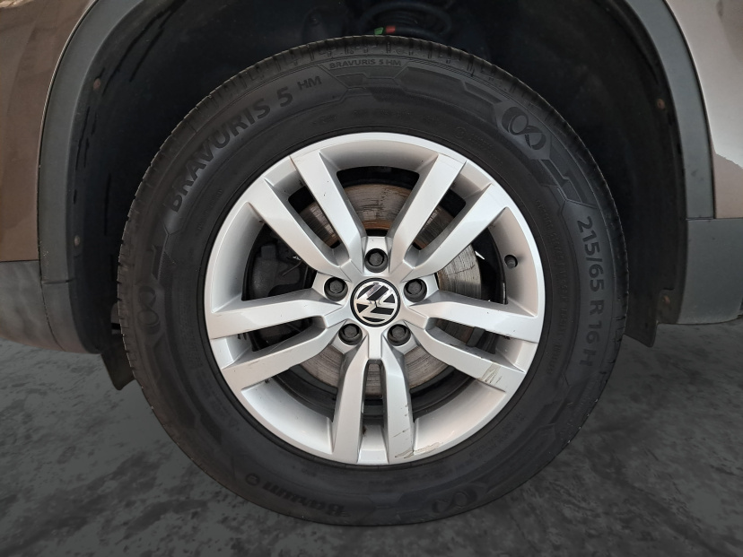 Volkswagen Tiguan, 2012