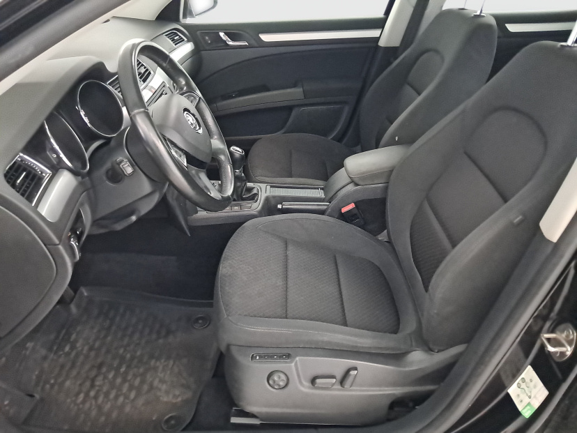 Škoda Superb, 2014