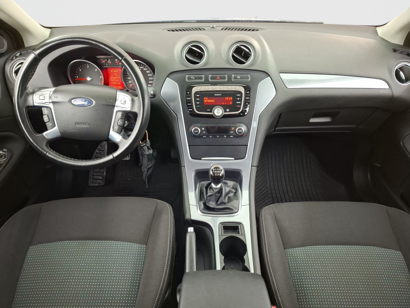 Ford Mondeo, 2012