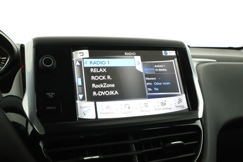 Peugeot 208, 2014