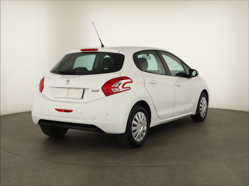Peugeot 208, 2014