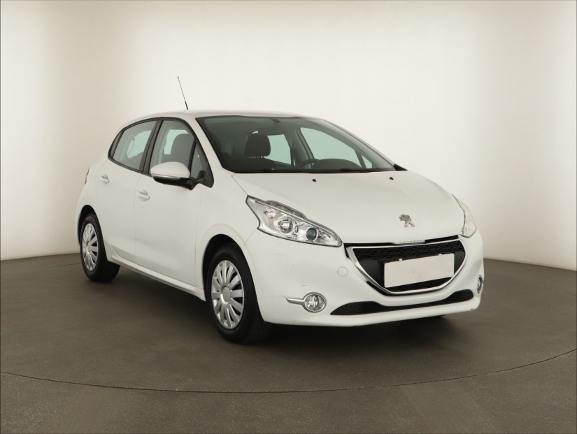 Peugeot 208, 2014