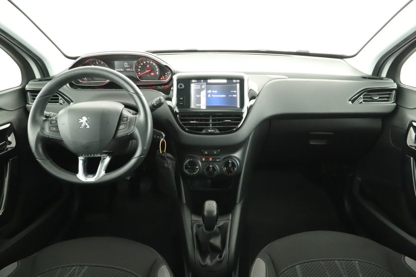 Peugeot 208, 2014