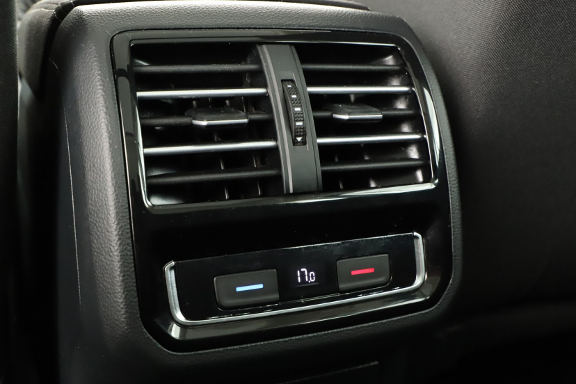 Volkswagen Passat, 2015