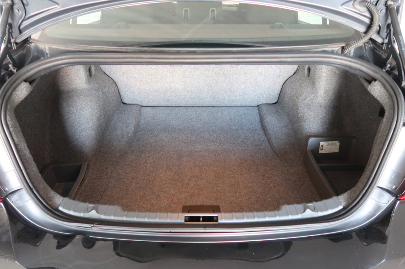 BMW 3, 2010