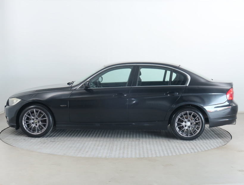BMW 3, 2010