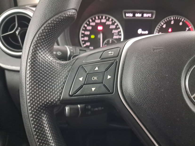 Mercedes-Benz B, 2012
