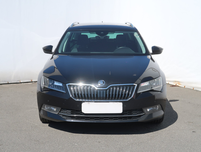 Škoda Superb, 2019