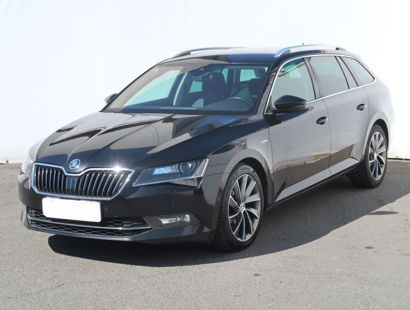 Škoda Superb, 2019