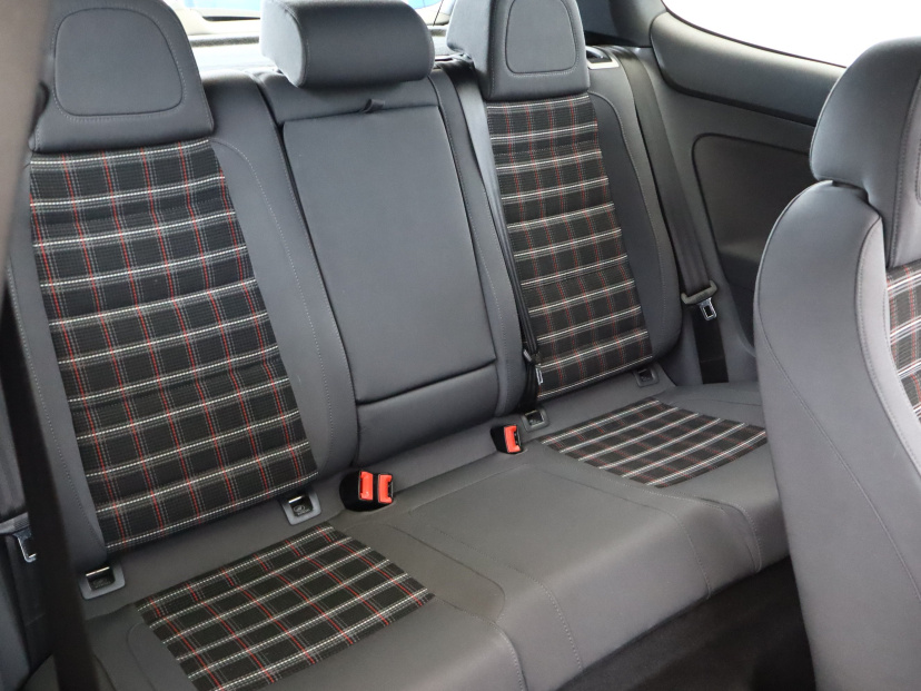 Volkswagen Golf, 2006