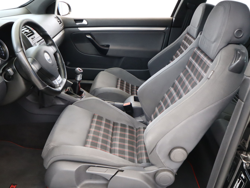 Volkswagen Golf, 2006