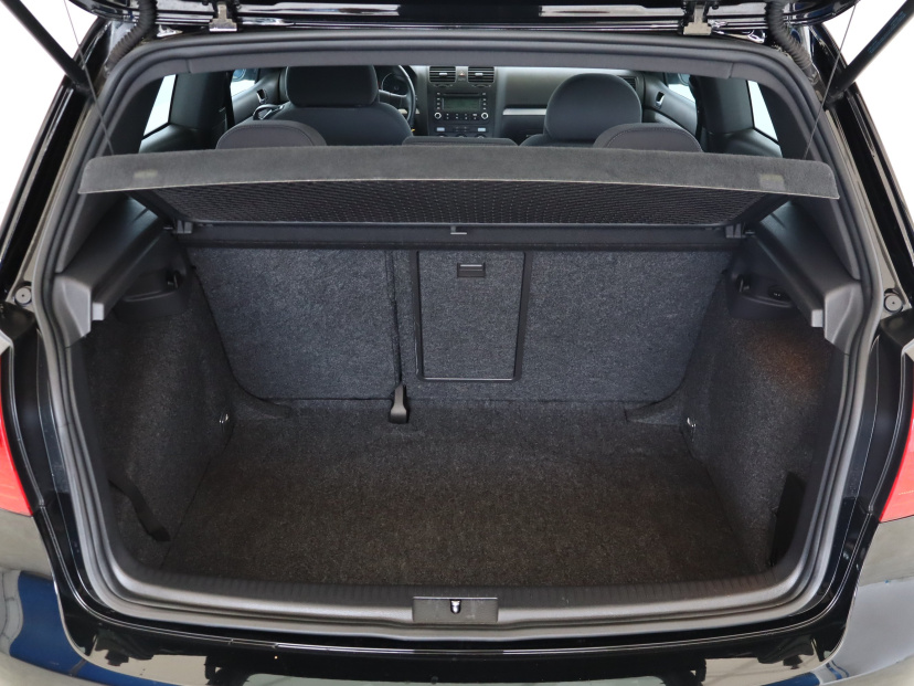 Volkswagen Golf, 2006