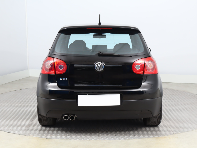 Volkswagen Golf, 2006