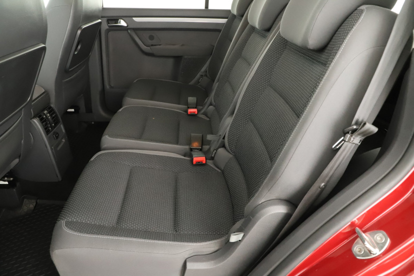 Volkswagen Touran, 2011