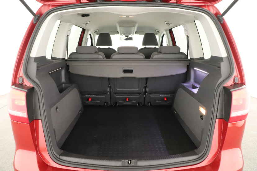 Volkswagen Touran, 2011