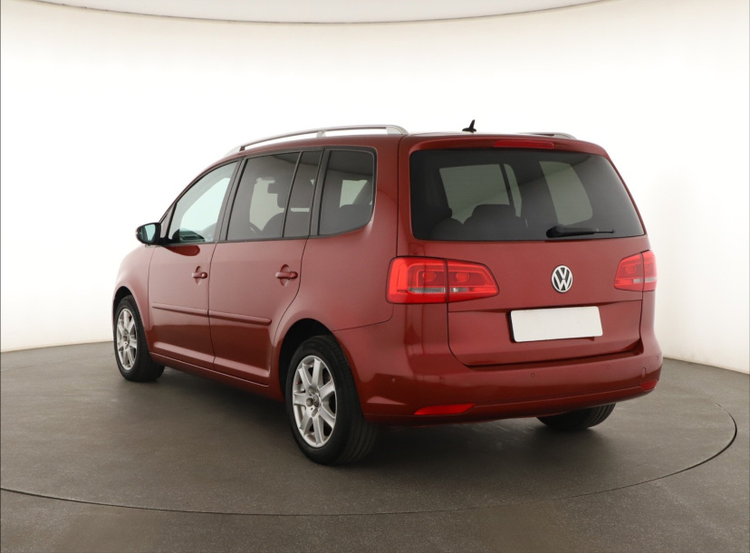 Volkswagen Touran, 2011