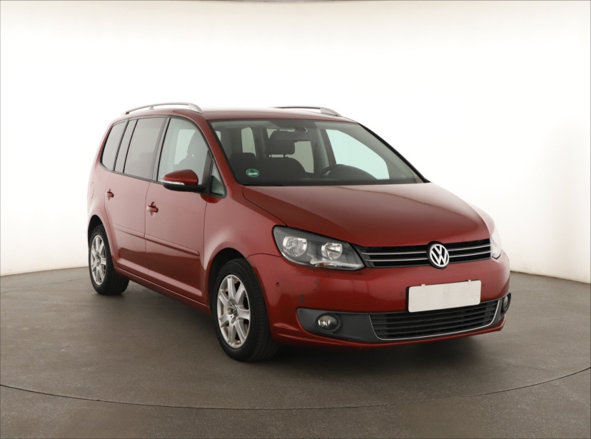 Volkswagen Touran, 2011