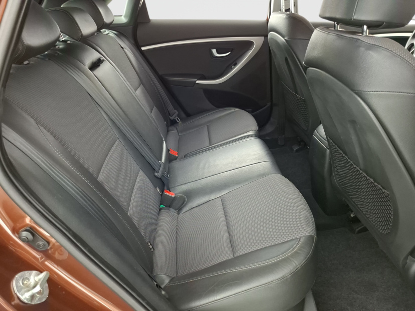 Hyundai i30, 2012