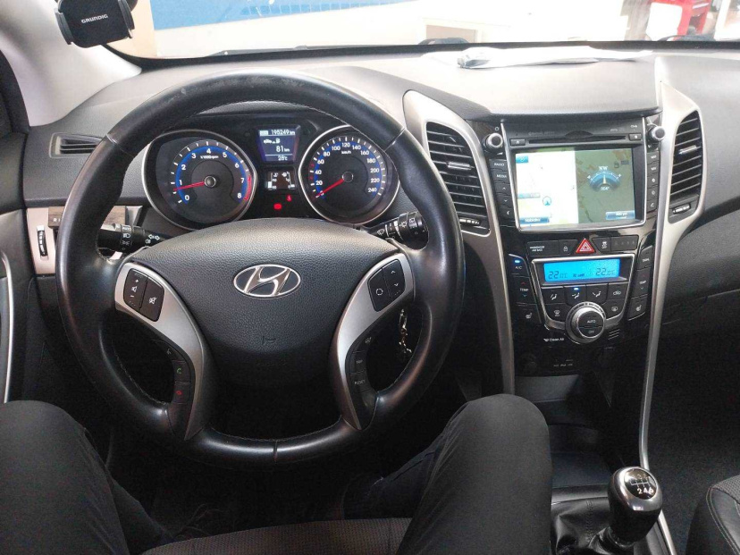 Hyundai i30, 2012