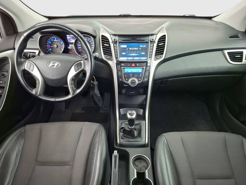 Hyundai i30, 2012