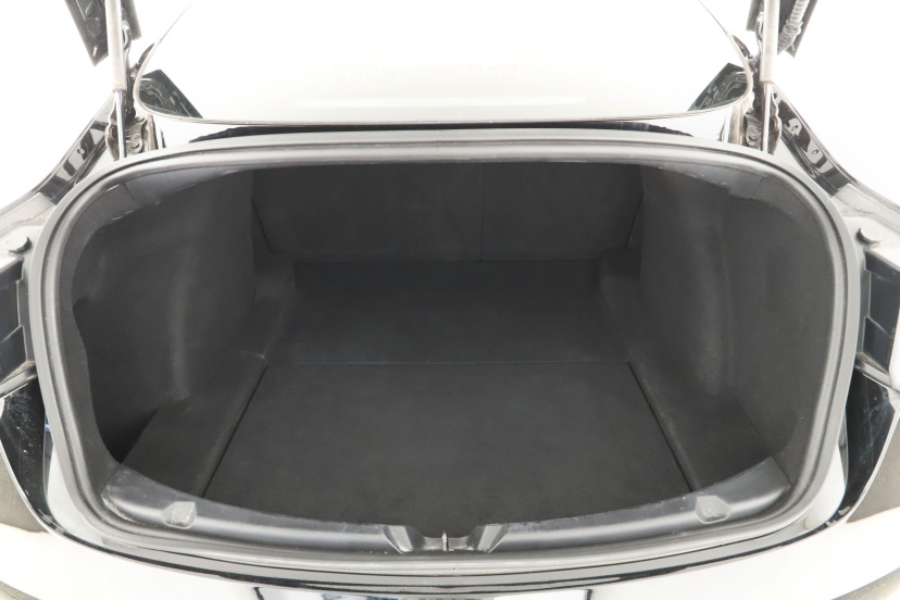 Tesla Model 3, 2019