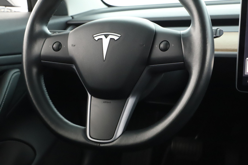 Tesla Model 3, 2019
