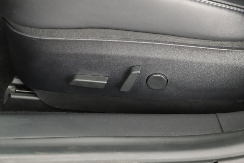 Tesla Model 3, 2019