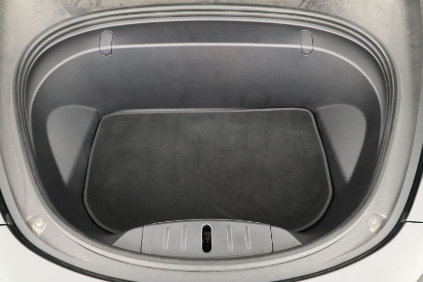 Tesla Model 3, 2019