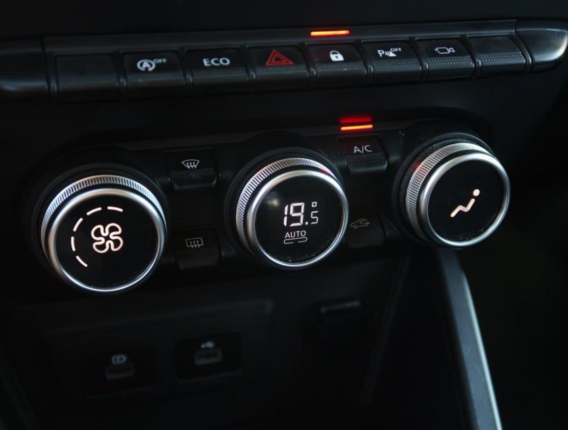 Dacia Duster, 2022