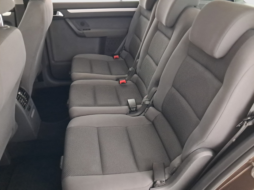 Volkswagen Touran, 2011