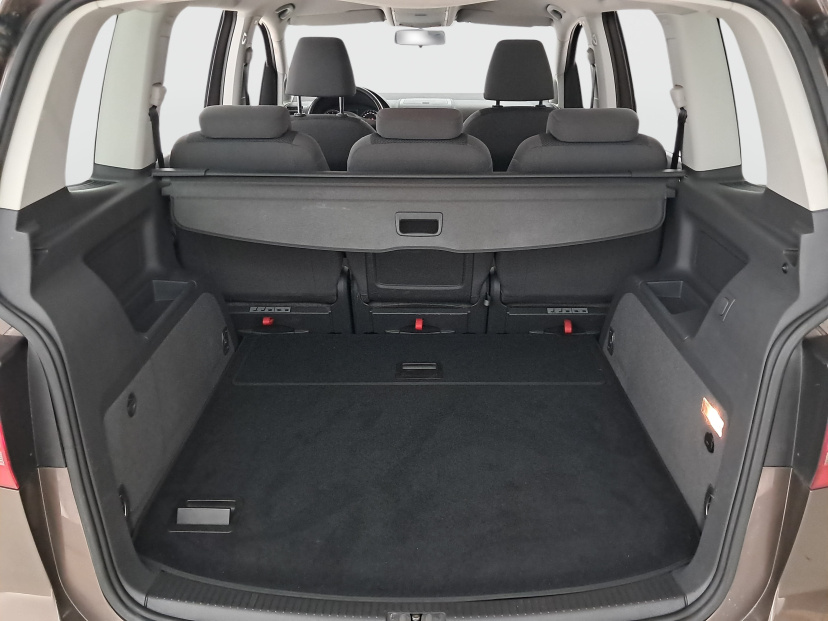 Volkswagen Touran, 2011