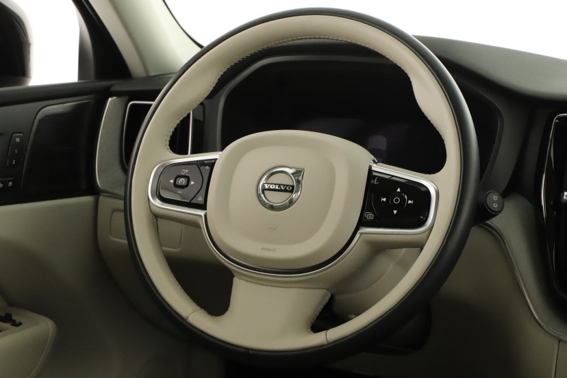 Volvo XC60, 2024