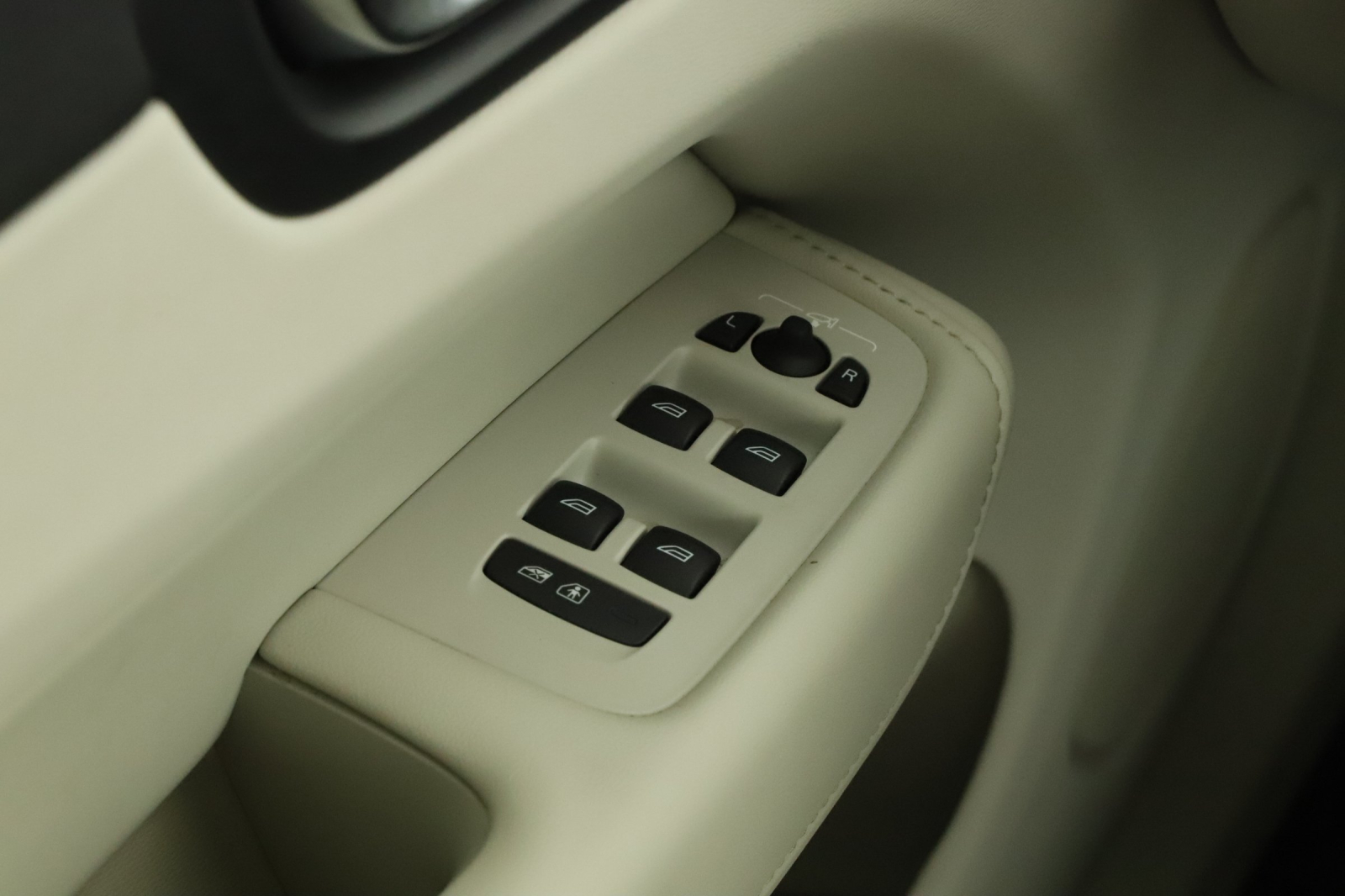 Volvo XC60 - 2024